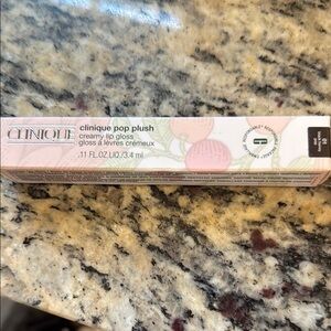 Clinique Pop Plush Creamy Lip Gloss - Mauve